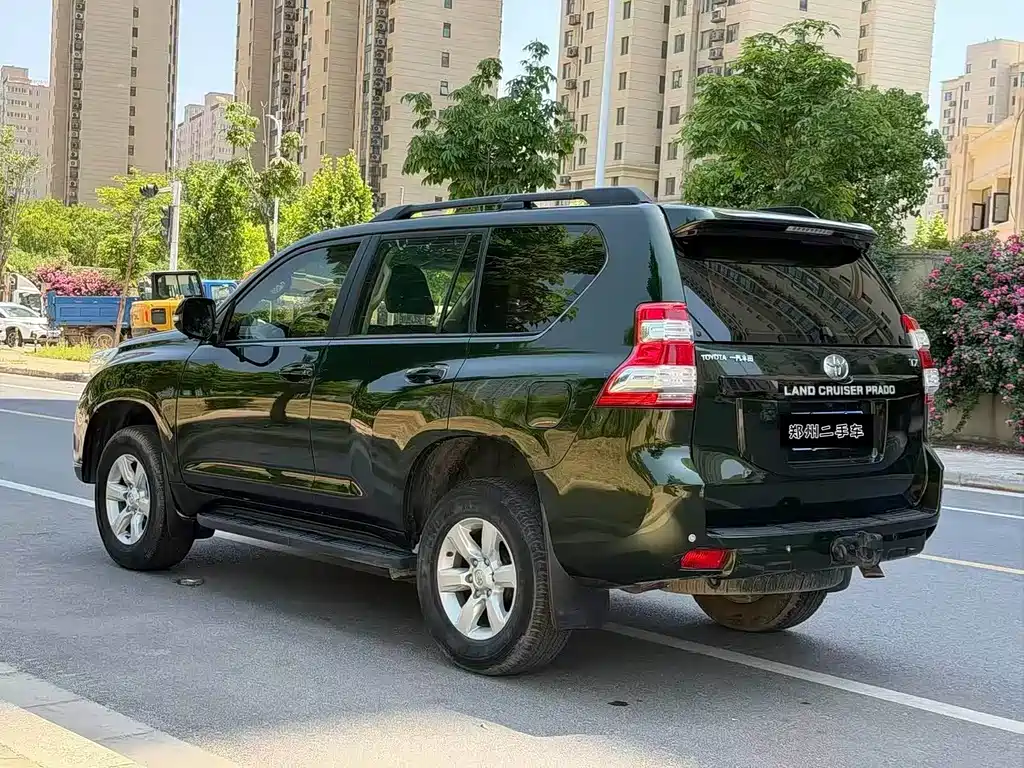 Toyota Prado 2017 — фото 18