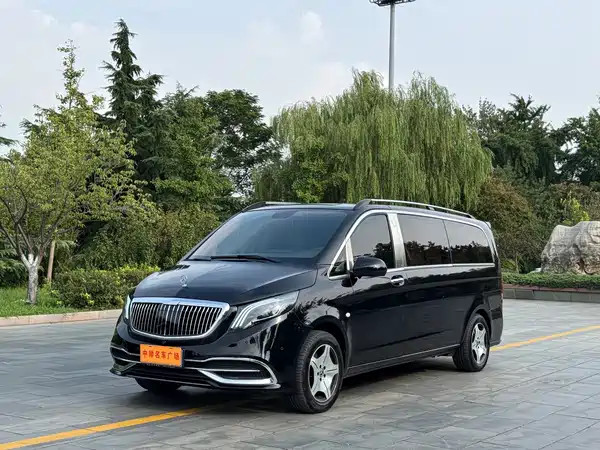 Mercedes-Benz Vito 2023