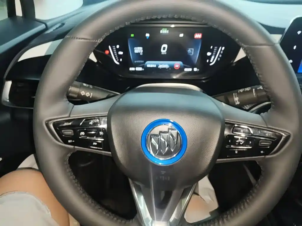 Buick Velite 6 2020 — фото 11