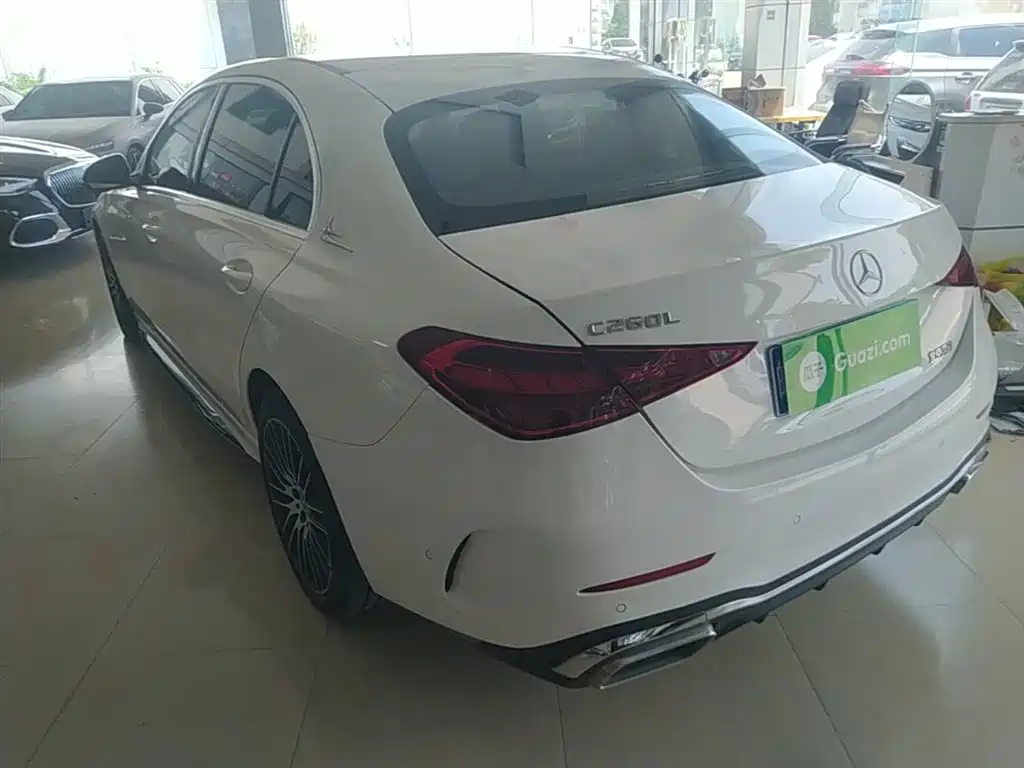Mercedes-Benz C-Class 2023 — фото 5