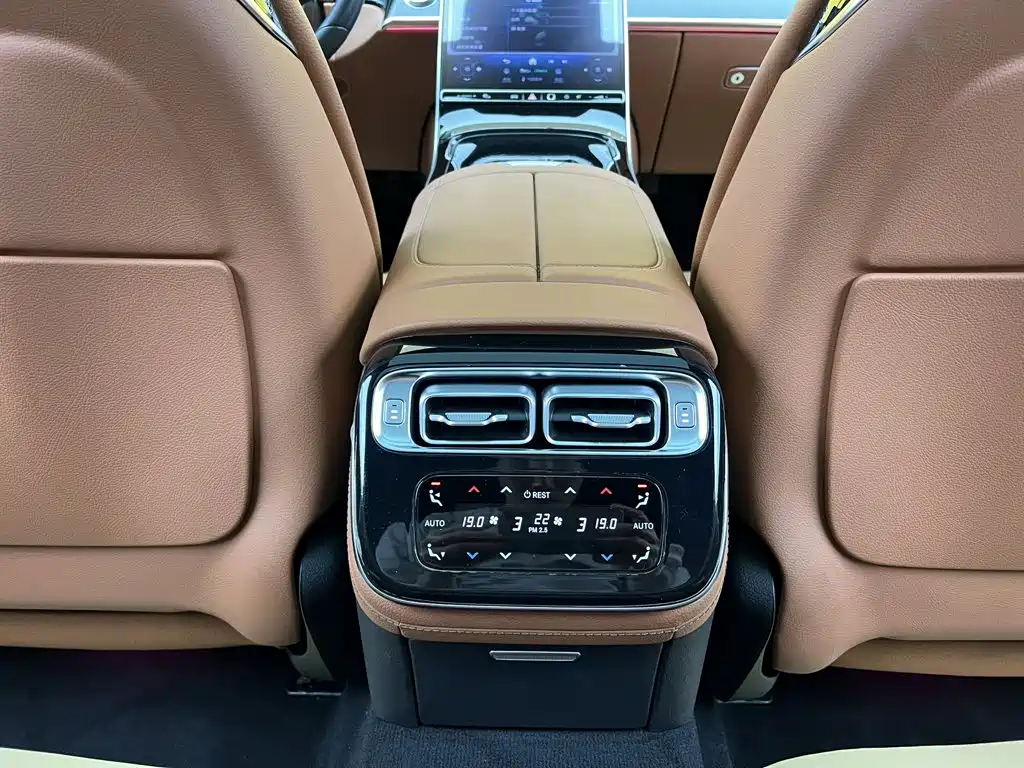 Mercedes-Benz S-Class 2023 — фото 45
