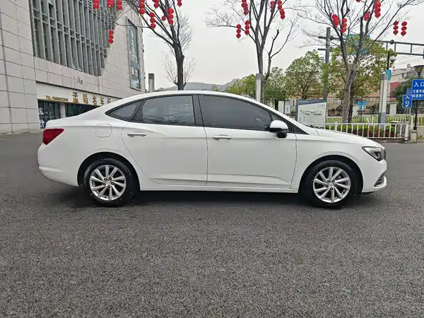 Buick Verano 2019