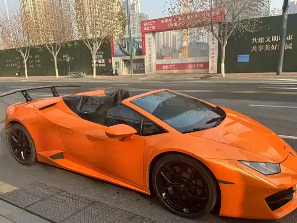Lamborghini Huracan 2016