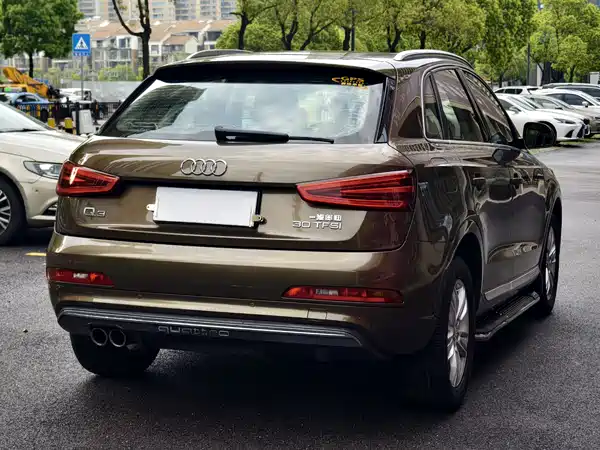 Audi Q3 2015