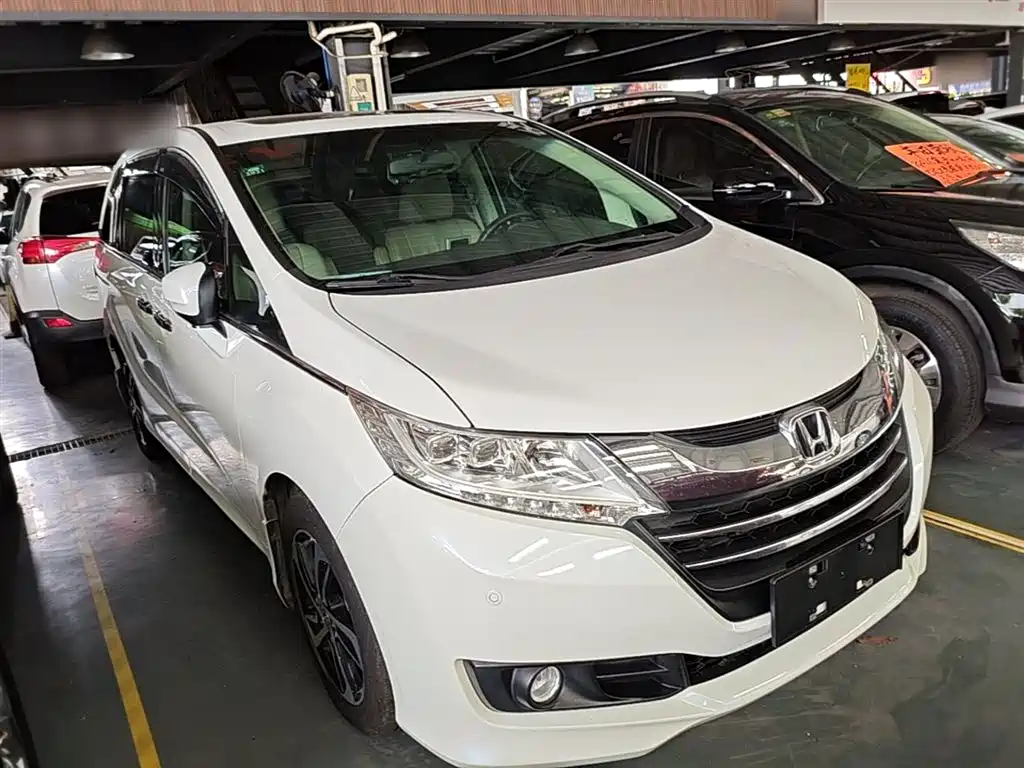 Honda Odyssey 2014 — фото 4