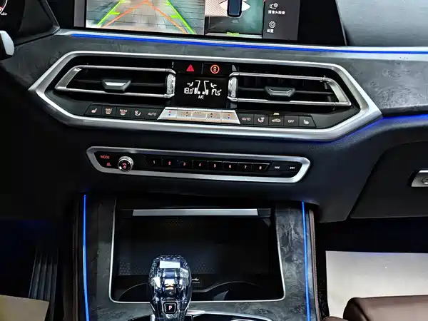 BMW X5 2019