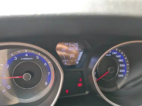 Hyundai Elantra Langdong 2016