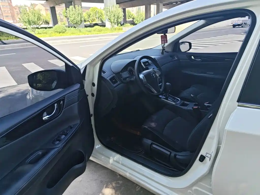 Nissan Tiida 2021 — фото 16