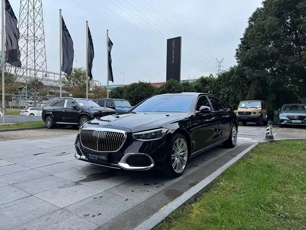 Mercedes-Benz S-Class 2023 — фото 1