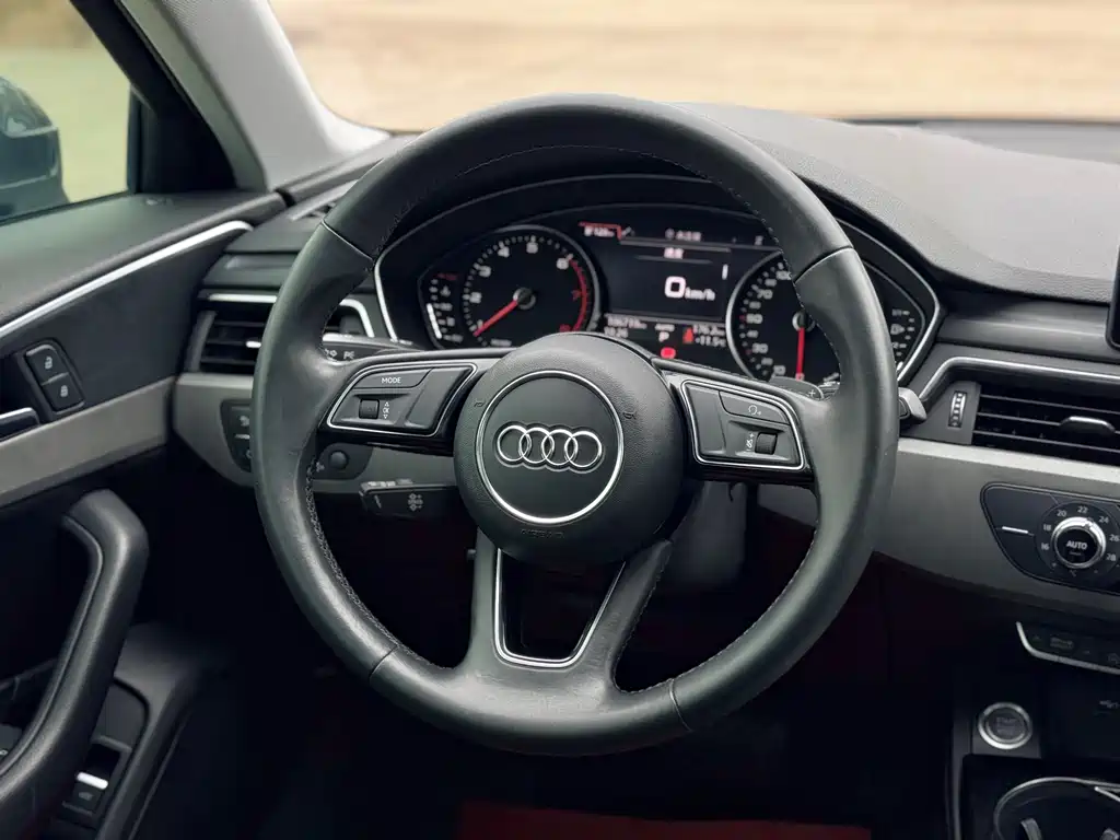 Audi A4L 2020 — фото 16