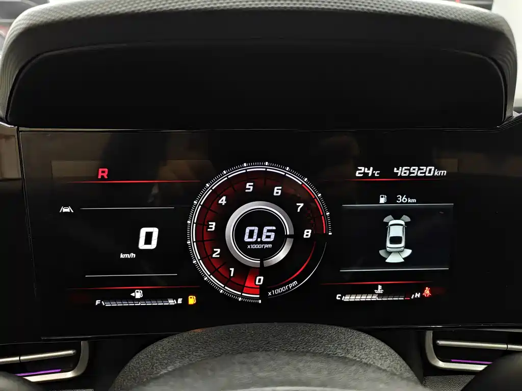 Hyundai Elantra 2023 — фото 21