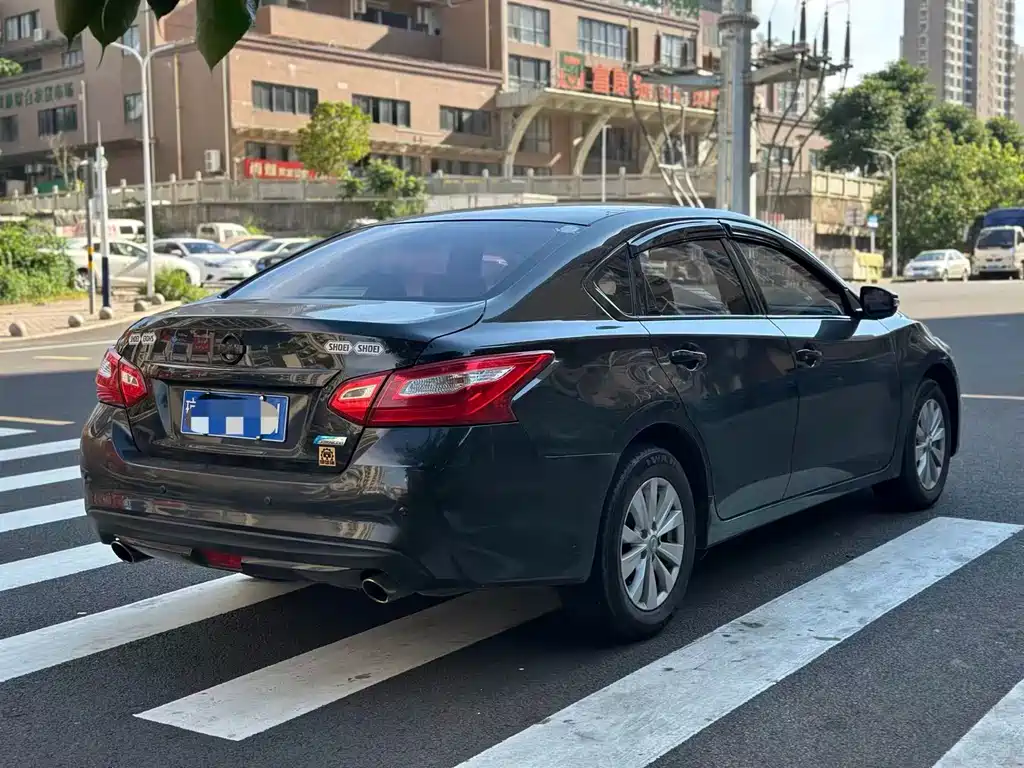 Nissan Teana 2018 — фото 16