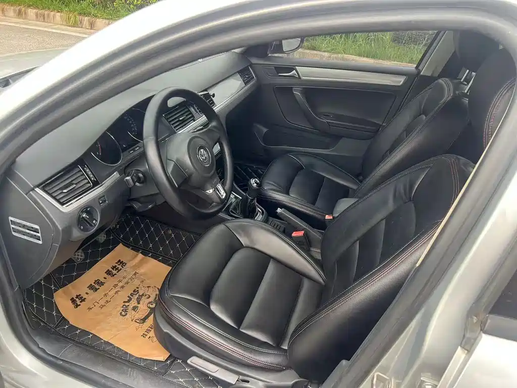 Volkswagen Bora 2015