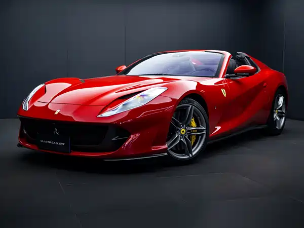 Ferrari 812 2021