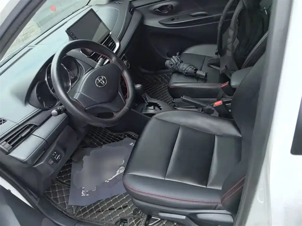 Toyota Yaris L 2021 — фото 15