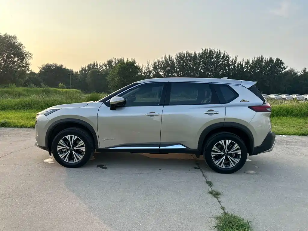 Nissan X-Trail 2024