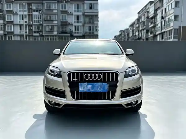 Audi Q7 2011