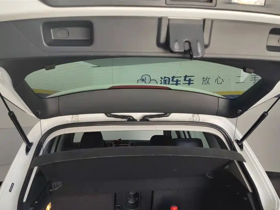 Volkswagen Tiguan 2017 — фото 4