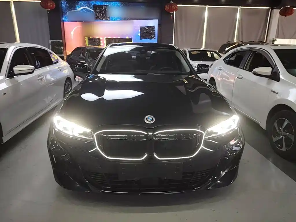 BMW i3 2025