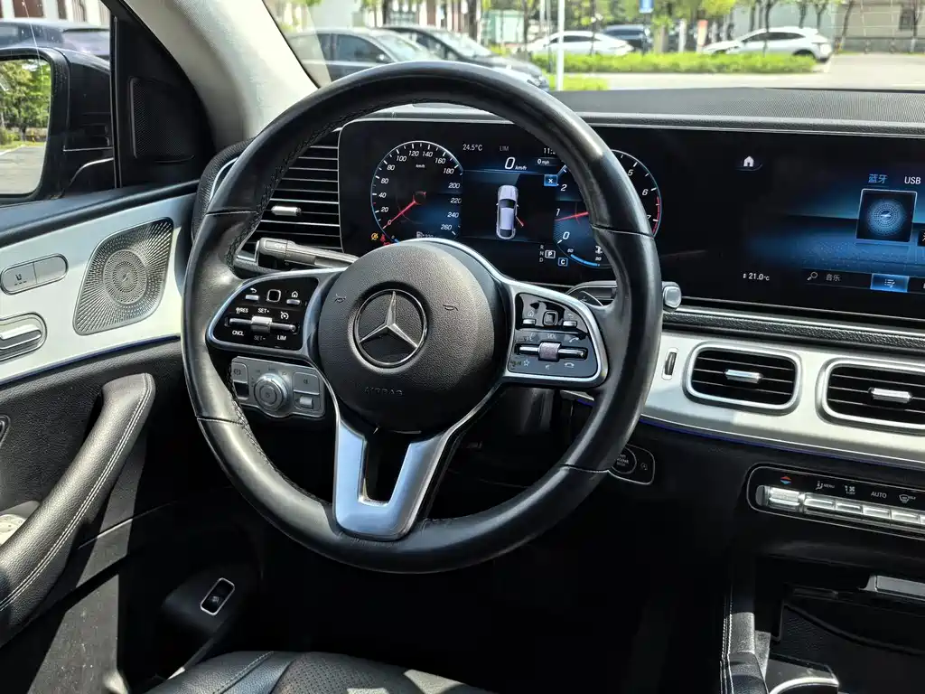 Mercedes-Benz GLE Coupe 2022 — фото 11