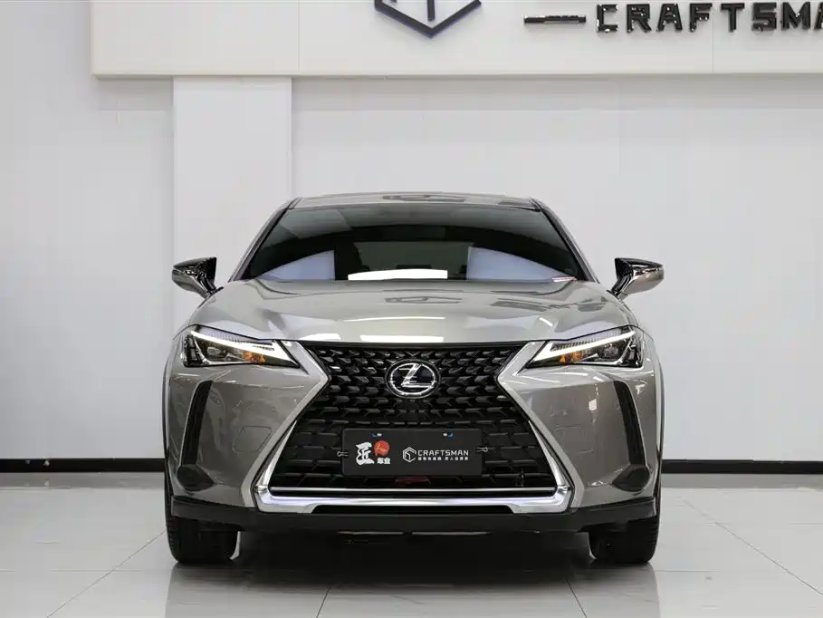 Lexus UX 2022 — фото 17