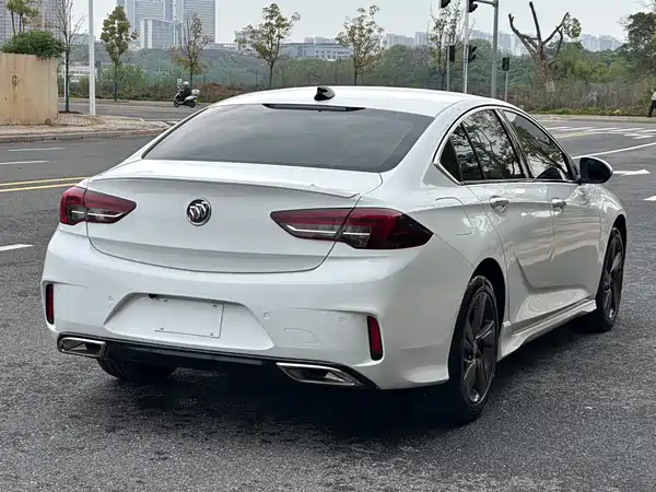 Buick Regal 2020