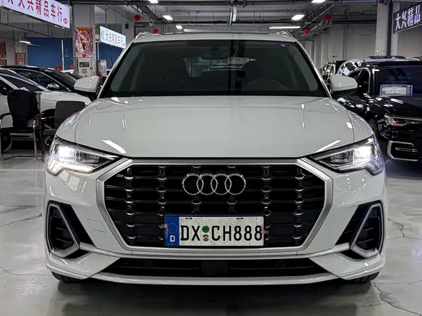 Audi Q3 2023