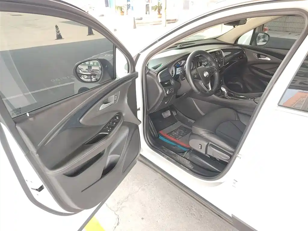 Buick Envision Plus 2016 — фото 16