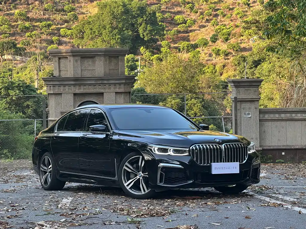 BMW 7 Series 2019 — фото 2
