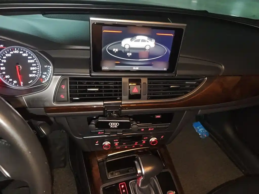 Audi A6L 2016
