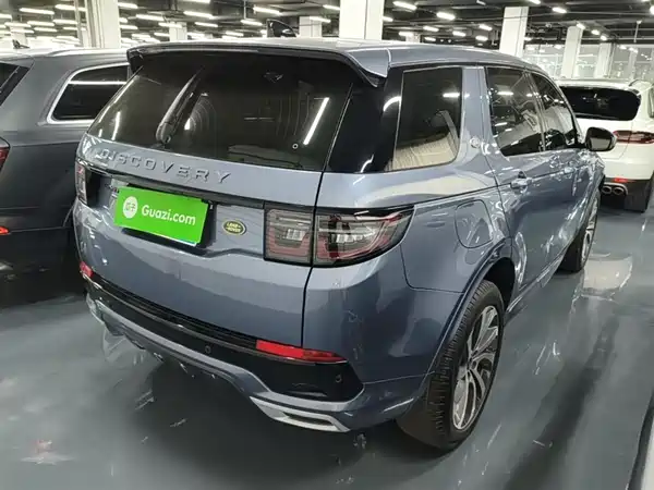 Land Rover Discovery Sport 2023