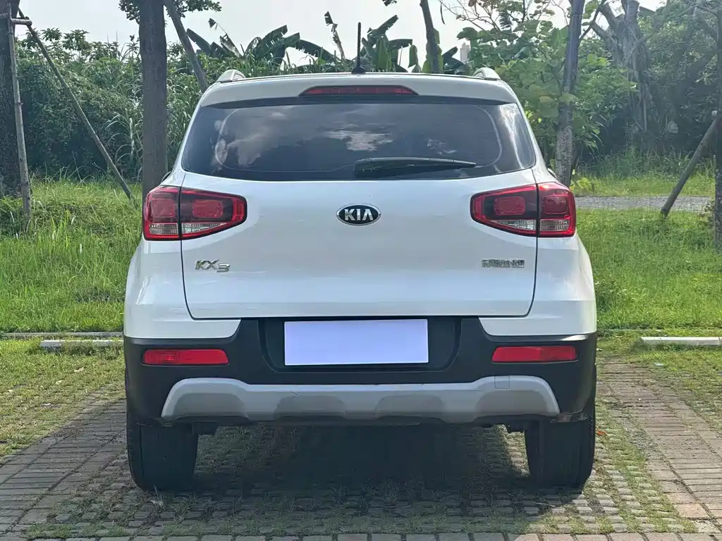 Kia KX3 2017 — фото 10