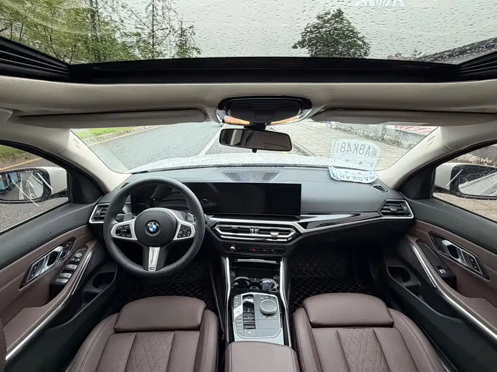 BMW 3 Series 2023 — фото 13