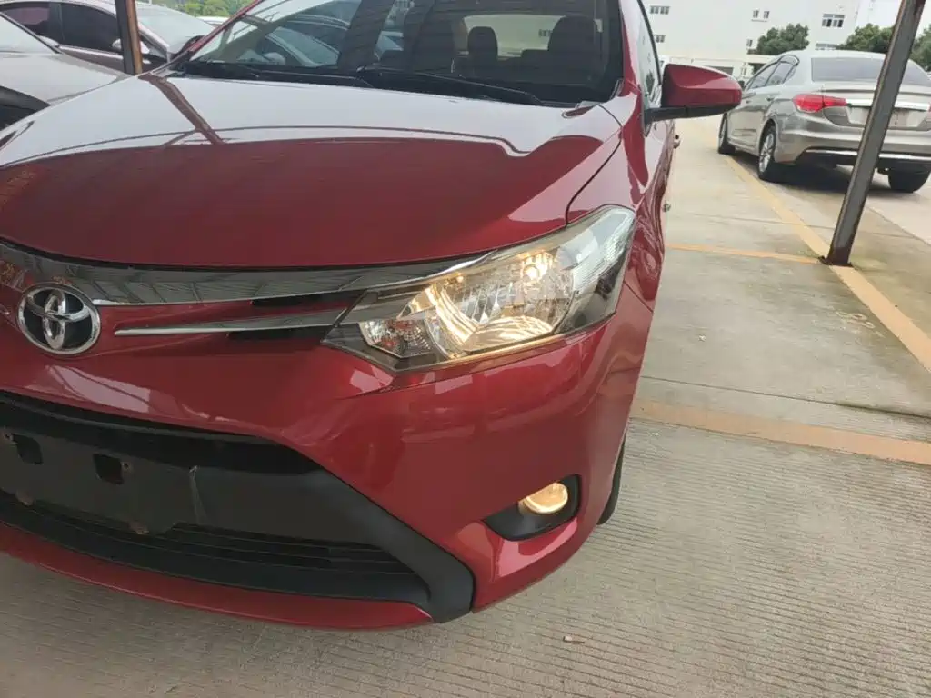 Toyota Vios 2015 — фото 24