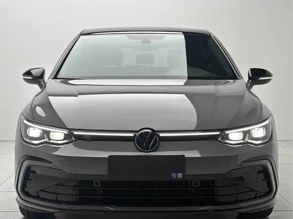 Volkswagen Golf 2023