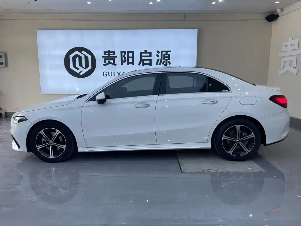 Mercedes-Benz A-Class 2023 — фото 22