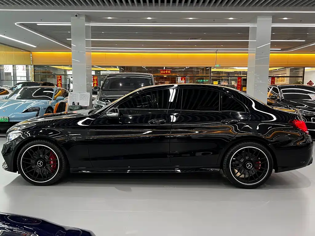 Mercedes-Benz C-Class AMG 2020 — фото 12