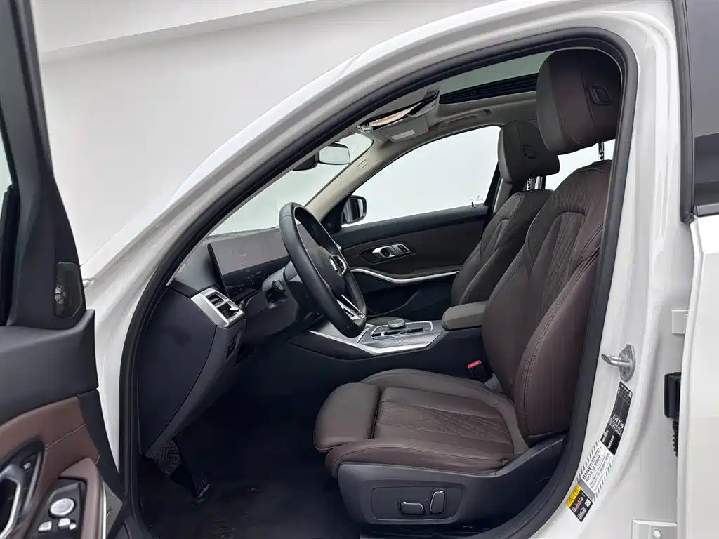 BMW i3 2024 — фото 19