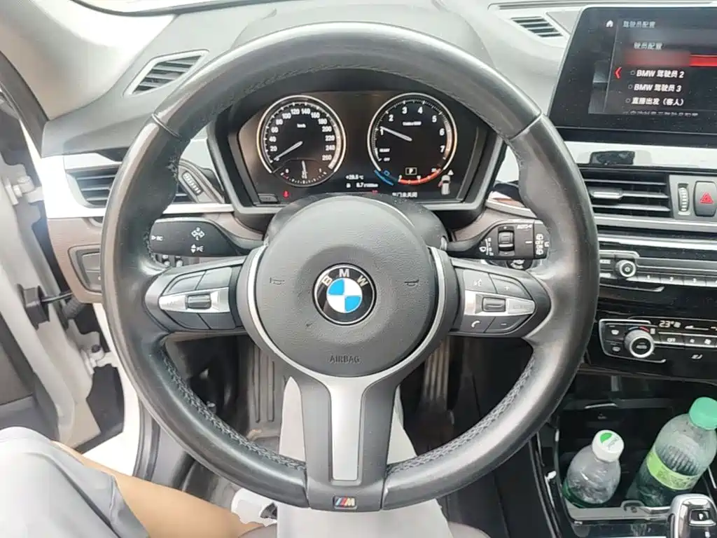 BMW X1 2021 — фото 11