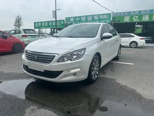 Peugeot 408 2016