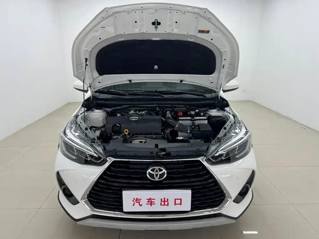 Toyota Yaris L 2022