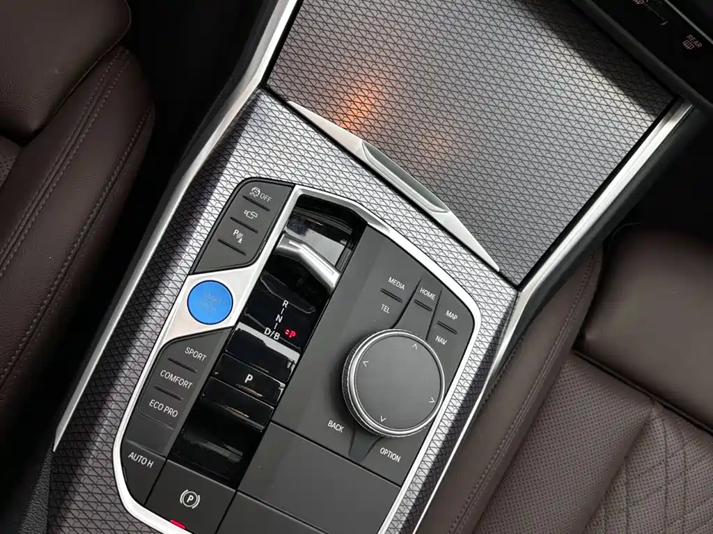 BMW i3 2024 — фото 13