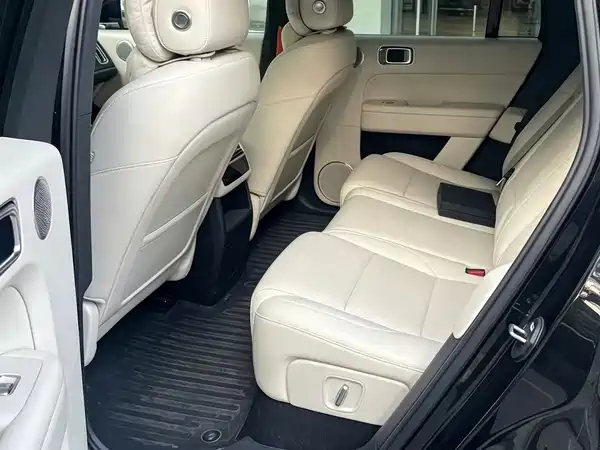 Li Auto L6 2024