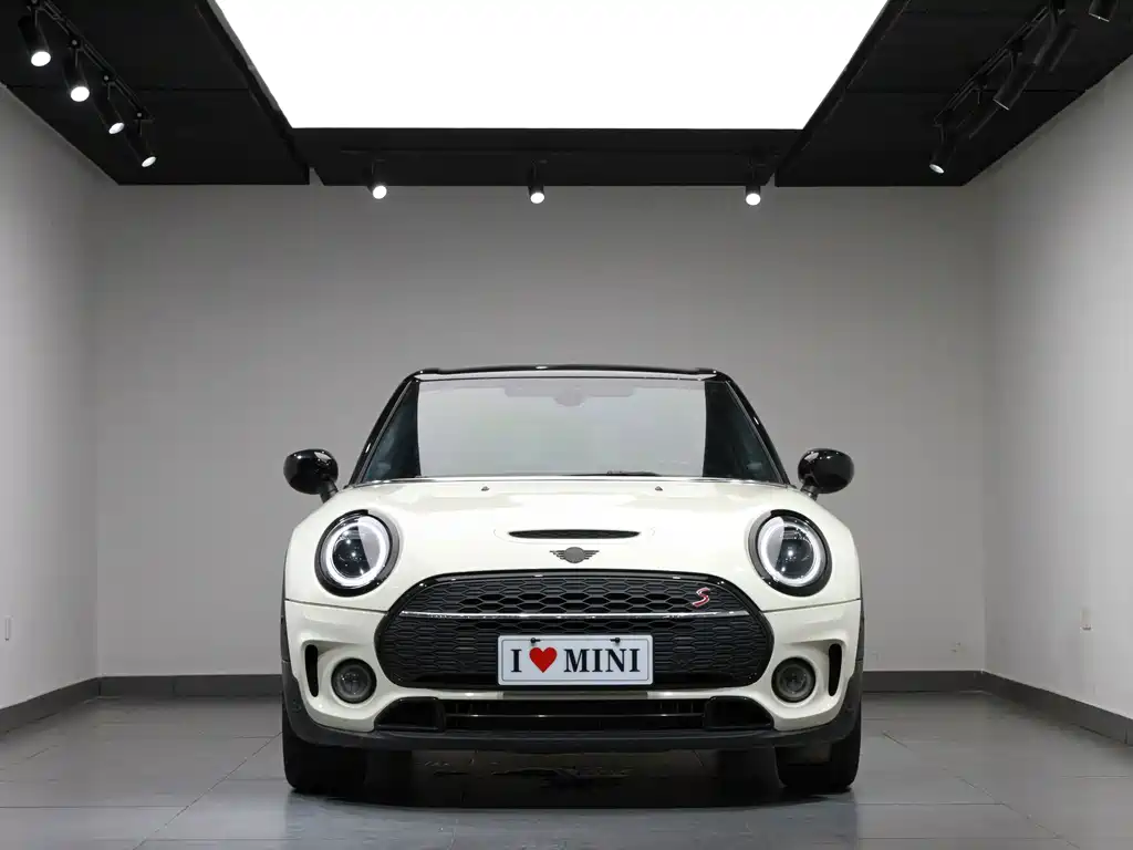 MINI Clubman 2022