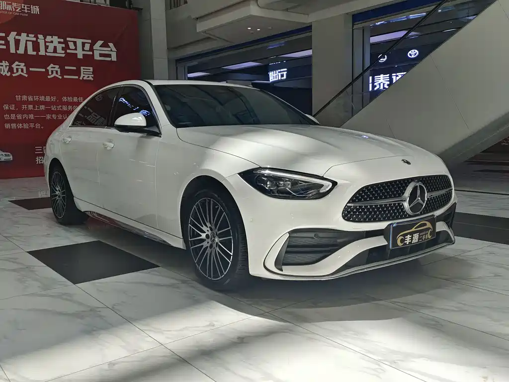 Mercedes-Benz C-Class 2023