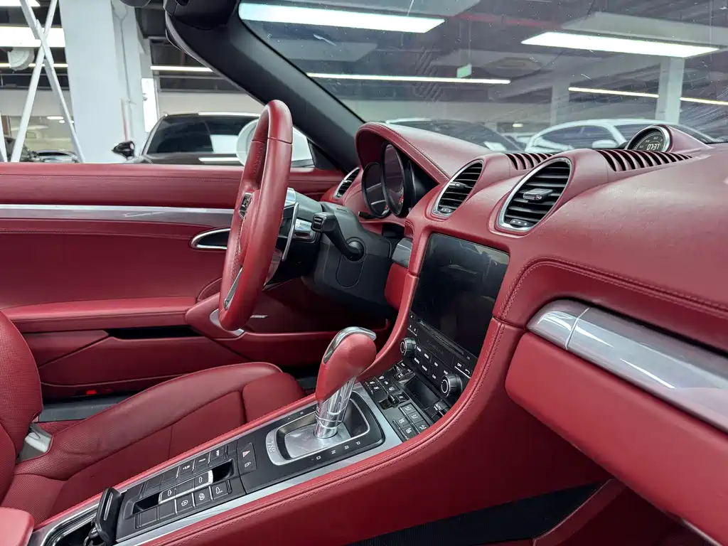Porsche 718 2020 — фото 12