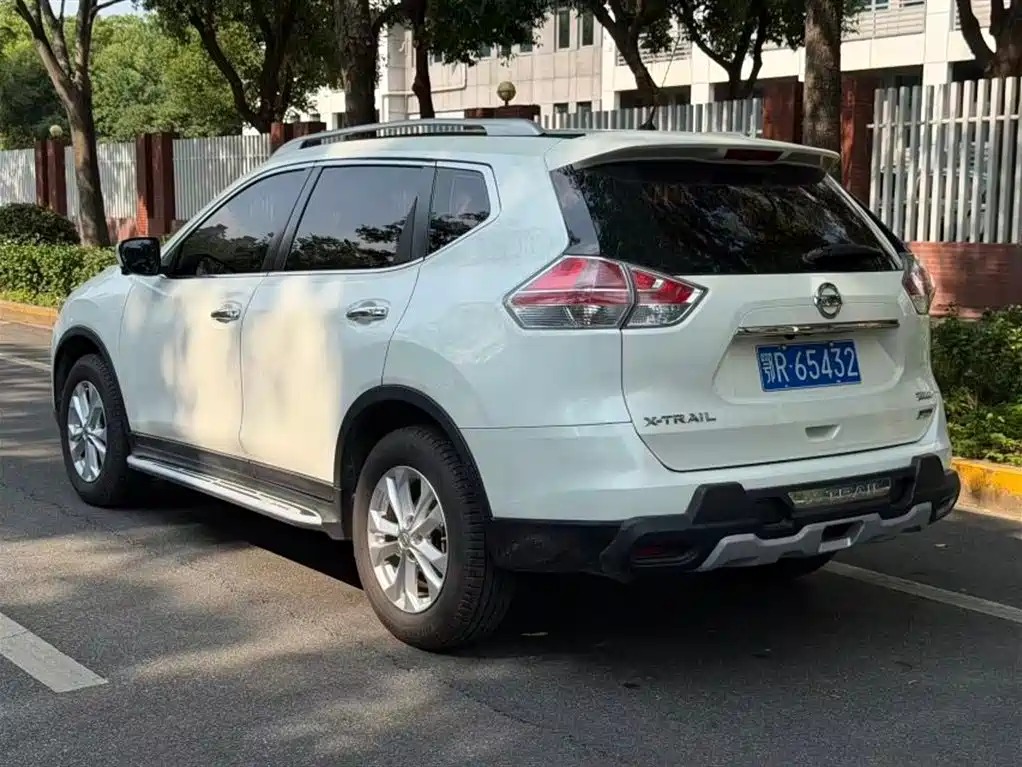 Nissan X-Trail 2017 — фото 9