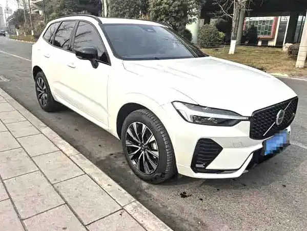 Volvo XC60 2024