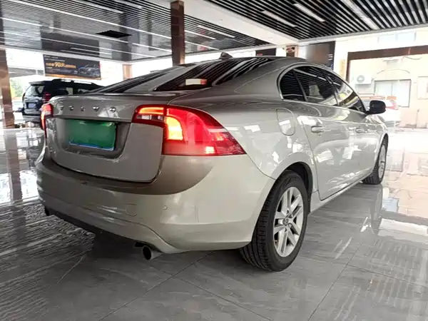 Volvo S60 2016