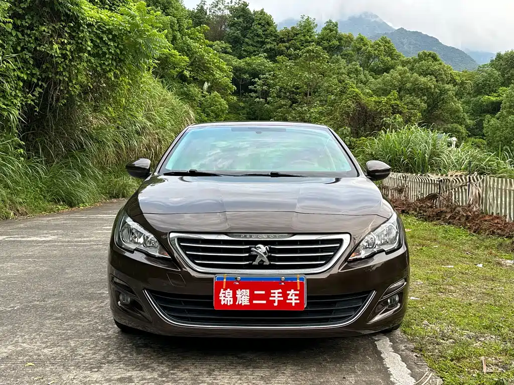 Peugeot 408 2015 — фото 4